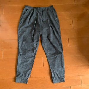 Lululemon joggers